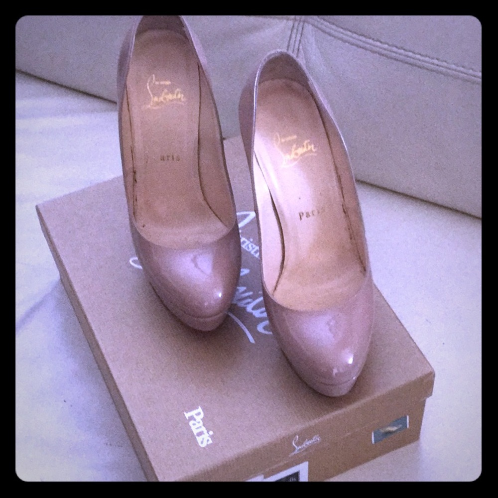 stilettos like new original box